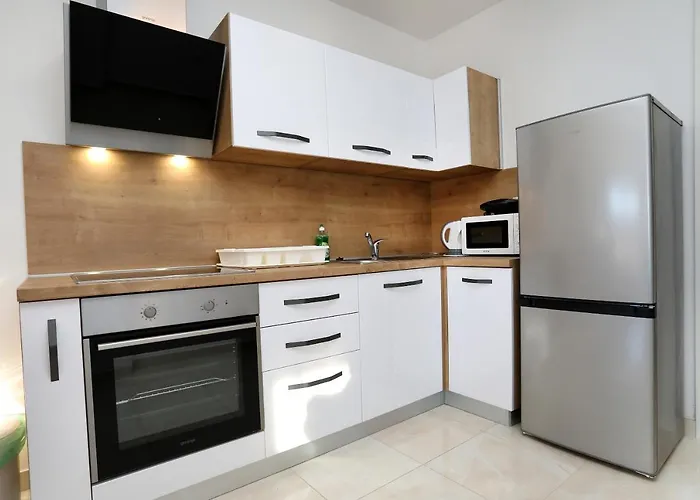 Stella Apartament *