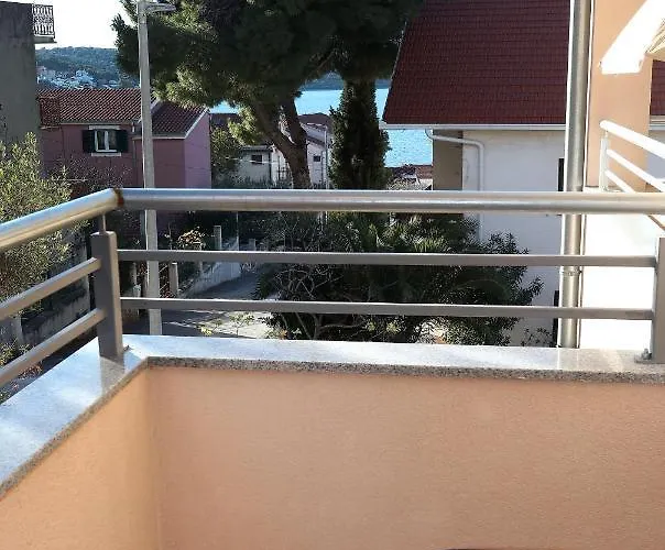Stella Apartament *